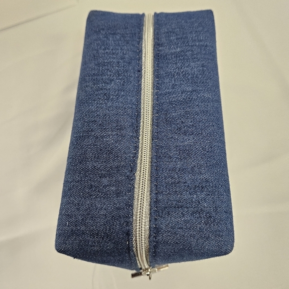 Dior Denim Mini Clutch Travel Bag in Blue Denim and Silver NWT - Picture 8 of 11